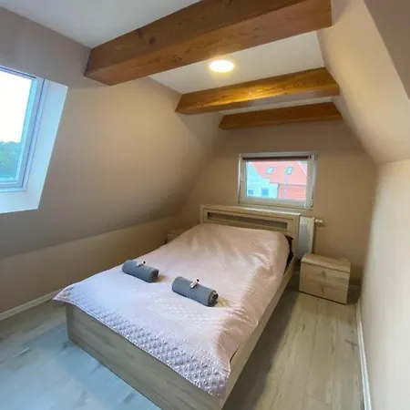 Baltic Vibes - Goscinne Semesterpark Kołobrzeg